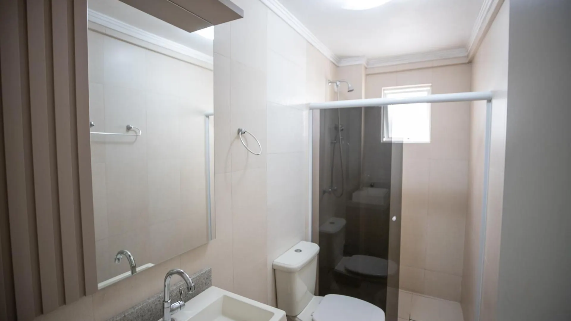 Vila Toscana - 3 Quartos Bombinhas 0*,